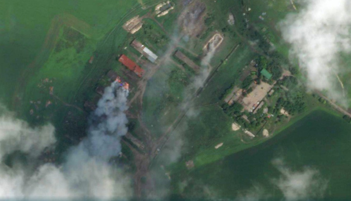 Удар по складу боєприпасів в РФ - у мережі показали супутникові кадри