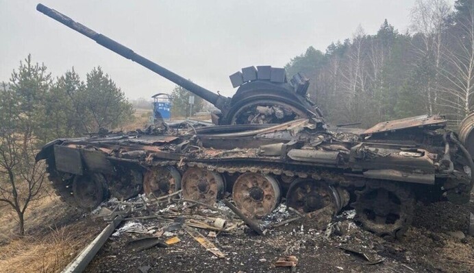 Минус еще 1170 оккупантов, 24 танка и 1 самолет: Генштаб ВСУ обновил цифры