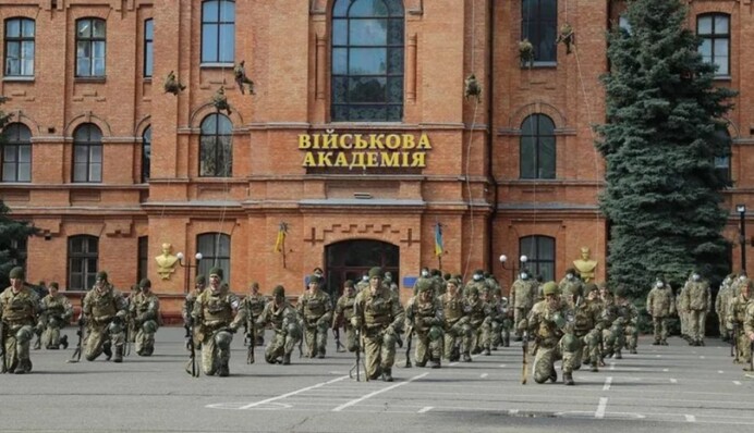 Вступна кампанія до військових вишів 2024 - що треба знати абітурієнтам