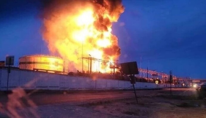 Украина точным ударом уничтожила 120 боевых дронов на базе в Ейске