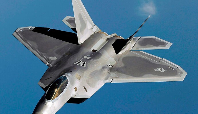 Речник Повітряних сил ЗСУ показав «обов’язкове до перегляду» відео з F-22