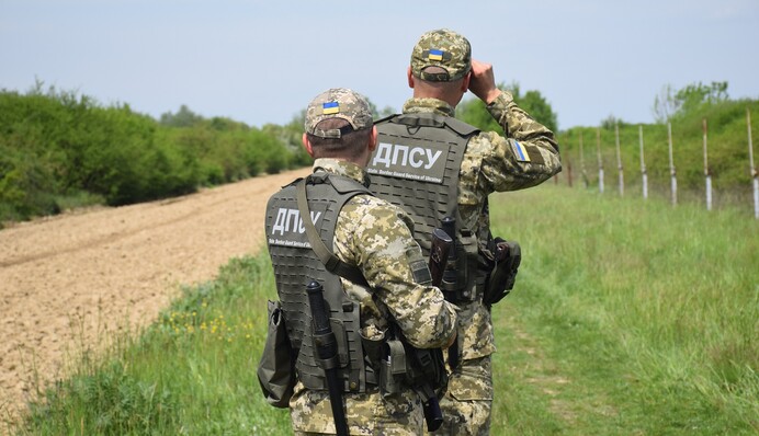 Сімнадцять ухилянтів одночасно намагалися перетнути українсько-угорський кордон