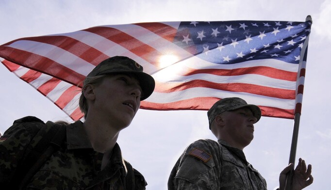 Военные базы США в Европе переводятся в состояние повышенной боевой готовности