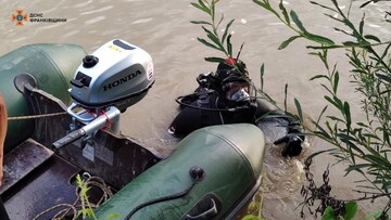 На Франковщине утонул несовершеннолетний парень: спасатели нашли тело