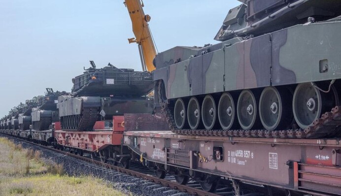 США перебросили танки M1 Abrams на новую военную базу в Польше