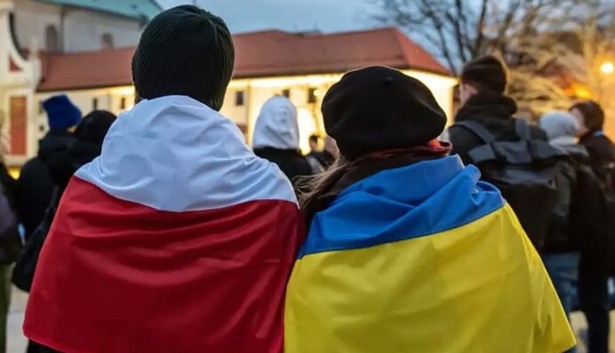 У Польщі продовжили легальне перебування українців до вересня 2025 року