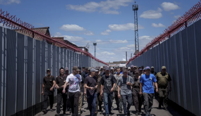 Мобилизация заключенных: уже более 3000 осужденных направлены в военные части для подготовки