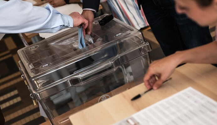 На выборах во Франции оппоненты Ле Пен придумали, как помешать ее победе