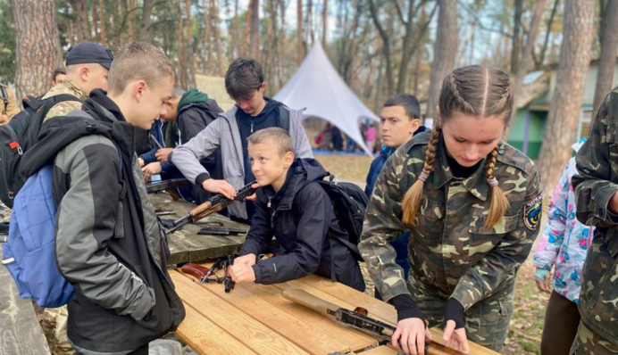 В МОН объяснили, как школьников будут учить стрелять