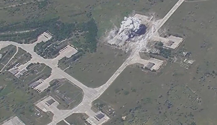 Росія вдарила по авіабазі у Кривому Розі