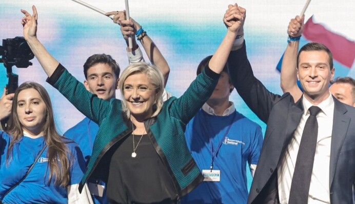 Ле Пен влаштувала скандал через її підтримку з боку Росії