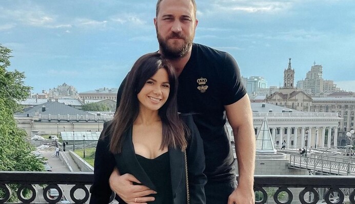 Актор "95 кварталу" пояснив, як йому вдалося виїхати в США — справа не в Зеленському