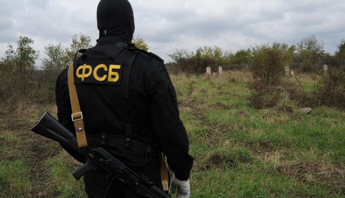 В Воронеже неизвестный атаковал ФСБ