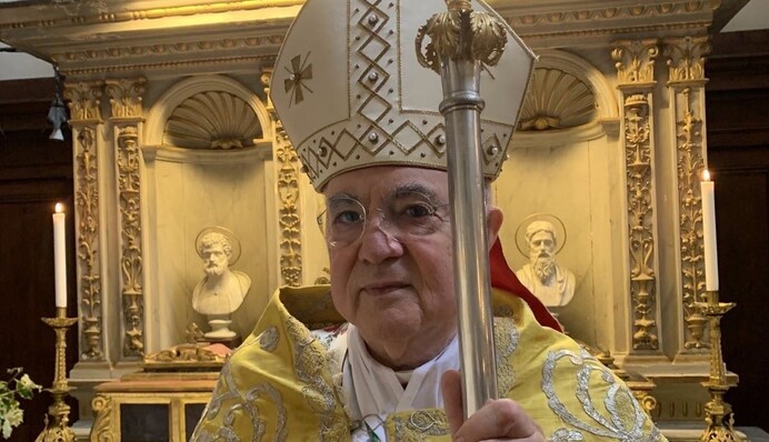 Ватикан покарав заклятого ворога Папи Римського