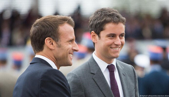 Президент Франції не прийняв відставку прем'єр-міністра