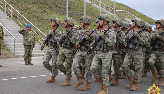 Китай и Беларусь начали совместные военные учения