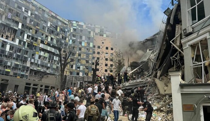 Кровь детей не только на руках Путина, но и миллионов тех, кто финансирует войну - МИД