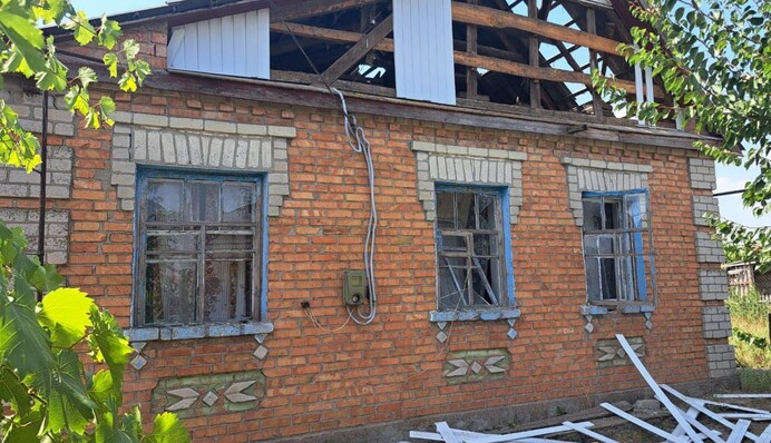 Ворог підступно атакував Нікопольщину: пошкоджені підприємство, газогони і ЛЕП