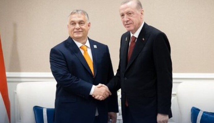 Орбан на полях НАТО нашел себе "успешного" союзника для "миротворческой миссии"