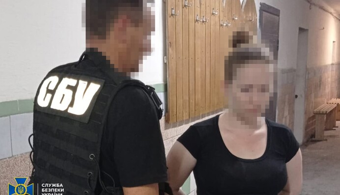 В Украине задержали женщину, которая подожгла военное авто и готовила диверсию против ТЦК