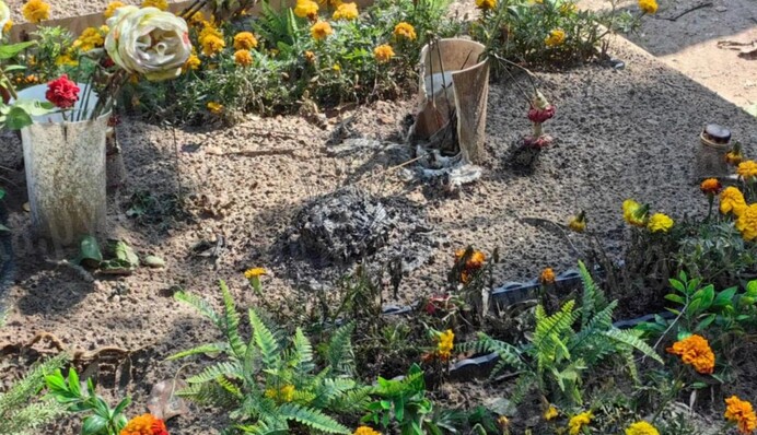 У Росії двічі підпалили могилу генерала, якого вбили в Україні