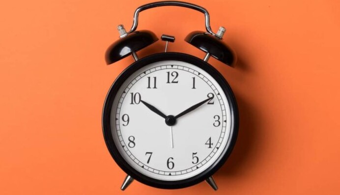 Рада хоче скасувати перехід з літнього на зимовий час і навпаки