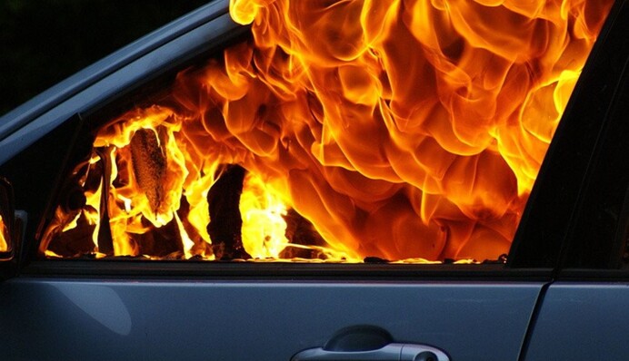 Співробітниці ТЦК в Одесі військовий підпалив авто