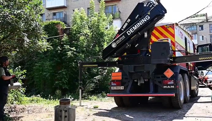 Пиротехники показали работу по ликвидации 