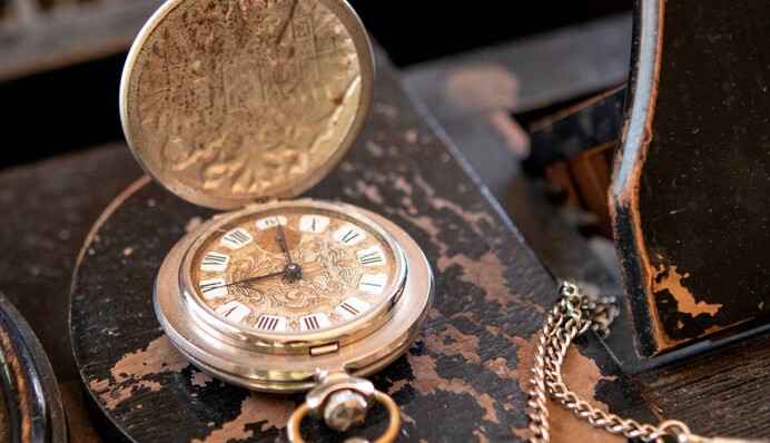 Рада скасувала переведення часу в Україні із зимового на літній