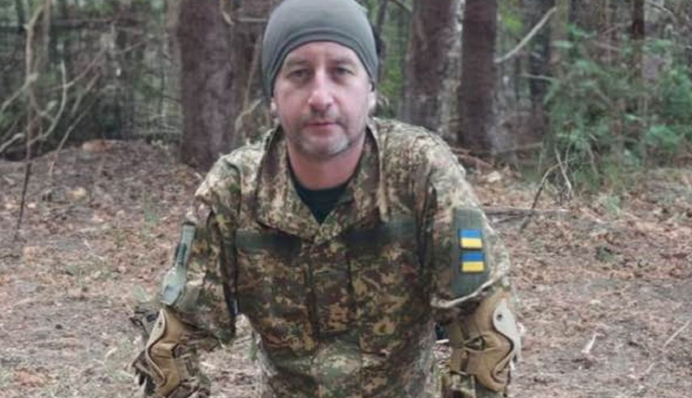 Сергей Жадан получил первую военную зарплату