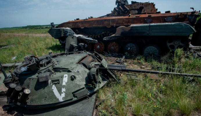 Українські військові зменшують сили ворога в окупованому Урожайному