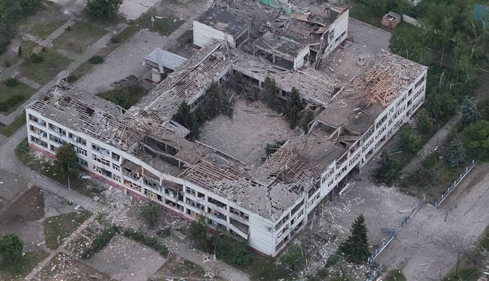 Разрушенный Волчанск: в сети появились кадры города с высоты птичьего полета