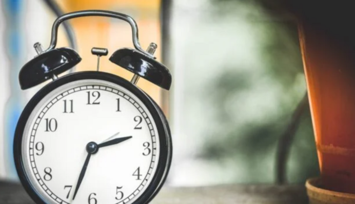 Капранов высмеял решение Рады о переводе часов