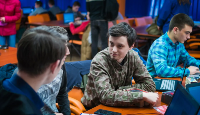 Разработчиком российских дронов оказался украинский физик