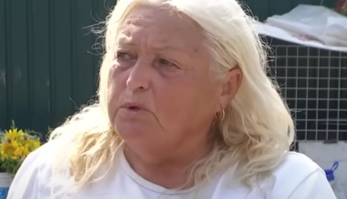 Мать Николая Тищенко нашли возле метро в Киеве – она торгует носками