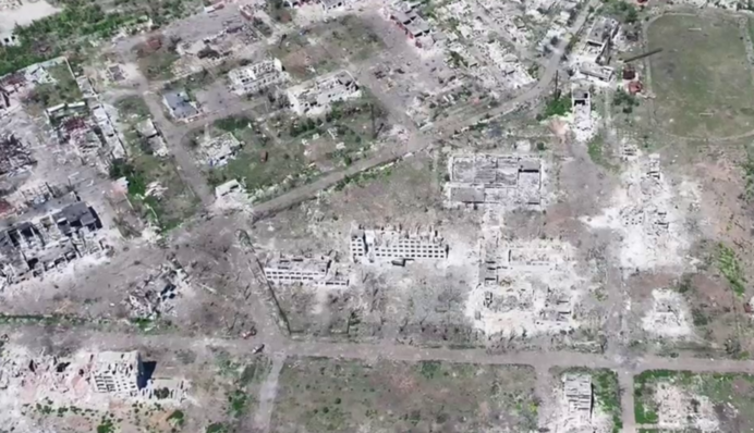 В мережі показали кадри зруйнованого Часового Яру після приходу росіян