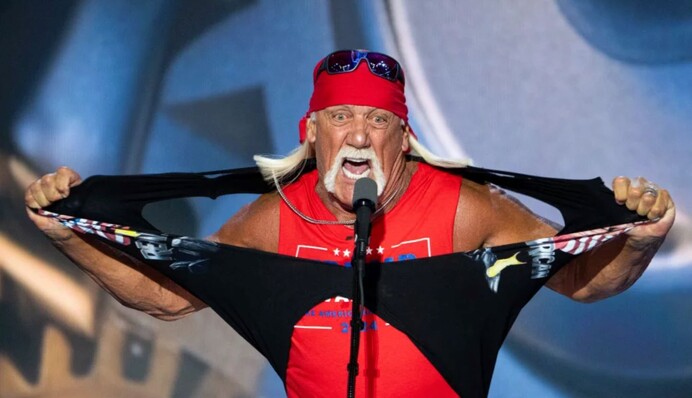 У мережі висміяли виступ Галка Гогана на з'їзді трампістів і повітряний поцілунок Трампа