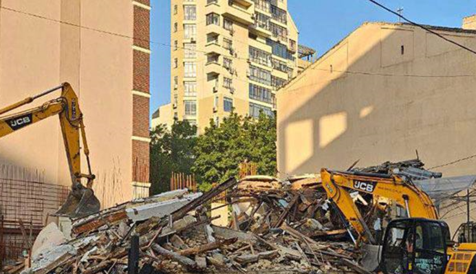 У Києві знесли історичний об'єкт XIX століття: поліція відкрила справу