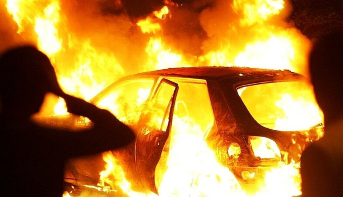 У Львові схопили підпалювачів авто військових на замовлення ФСБ