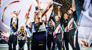 Украинская киберкоманда NaVi выиграла турнир Esports World Cup