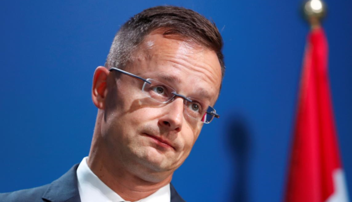 Угорщина пригрозила Україні "вимкненням світла"