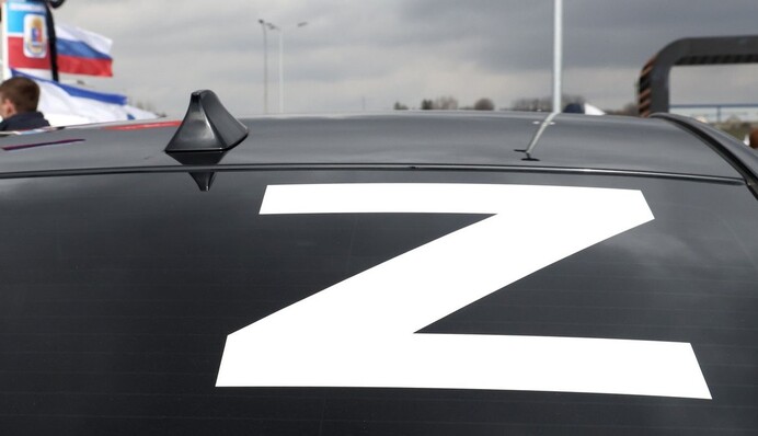 Російські військові розстріляли цивільний автомобіль в Курській області