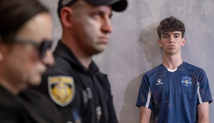 Подозреваемый в убийстве Фарион попал на видео перед преступлением