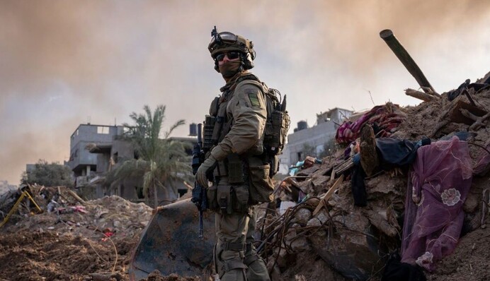 Израиль нанес удар по штаб-квартире ХАМАС на территории школы в Газе