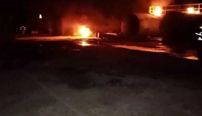 Украинцы нанесли удар по нефтебазе в Курской области России