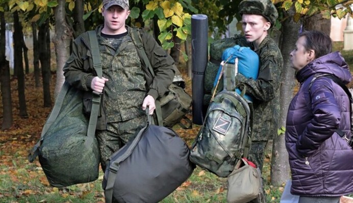 В повышении Путиным выплат военным увидели интересный срок