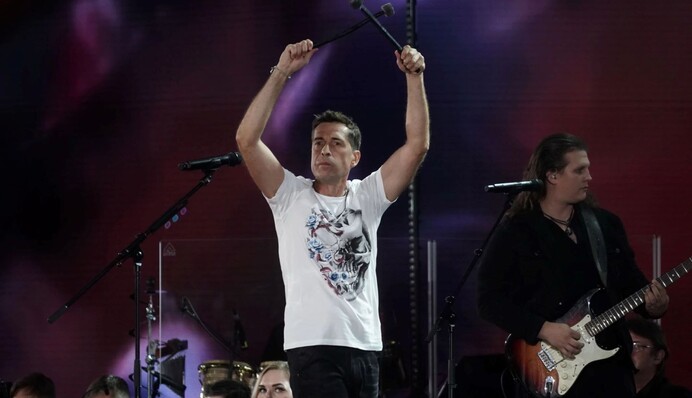 Лидер российской группы 