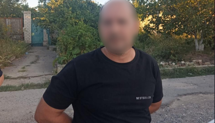 Резонансний злочин з підривом гранати в Херсоні: поліція знайшла ще зброю у підозрюваного