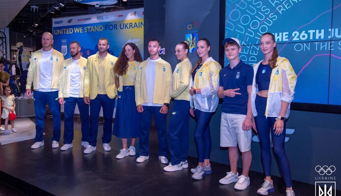 Сашко Лірник дорікнув художниці за скандал навколо олімпійської форми українців