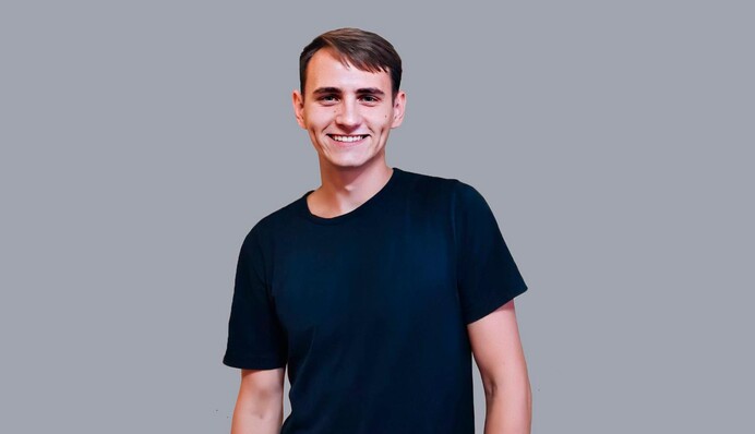 Анатолій Анатоліч, якого розізлила Ані Лорак, побачив «замкнене коло»